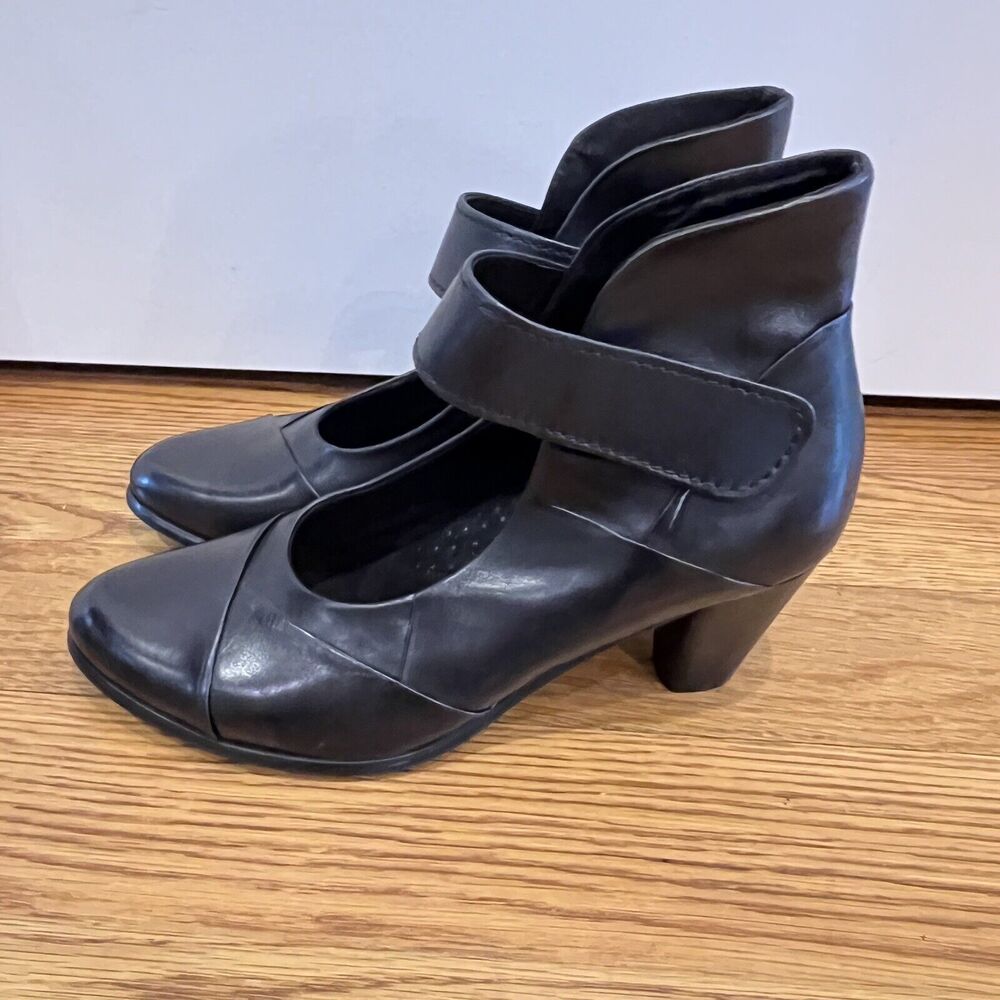 Spring Step Chapeco Shoes Black Size 9.5 Excellent Condition, Barely Worn